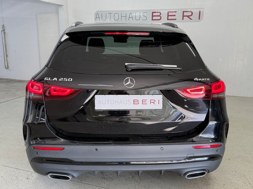 Mercedes-Benz GLA 250 2020