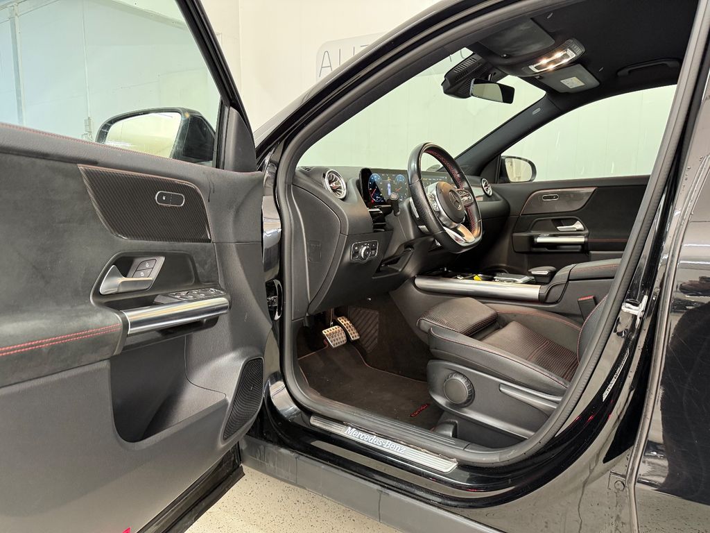 Mercedes-Benz GLA 250 2020