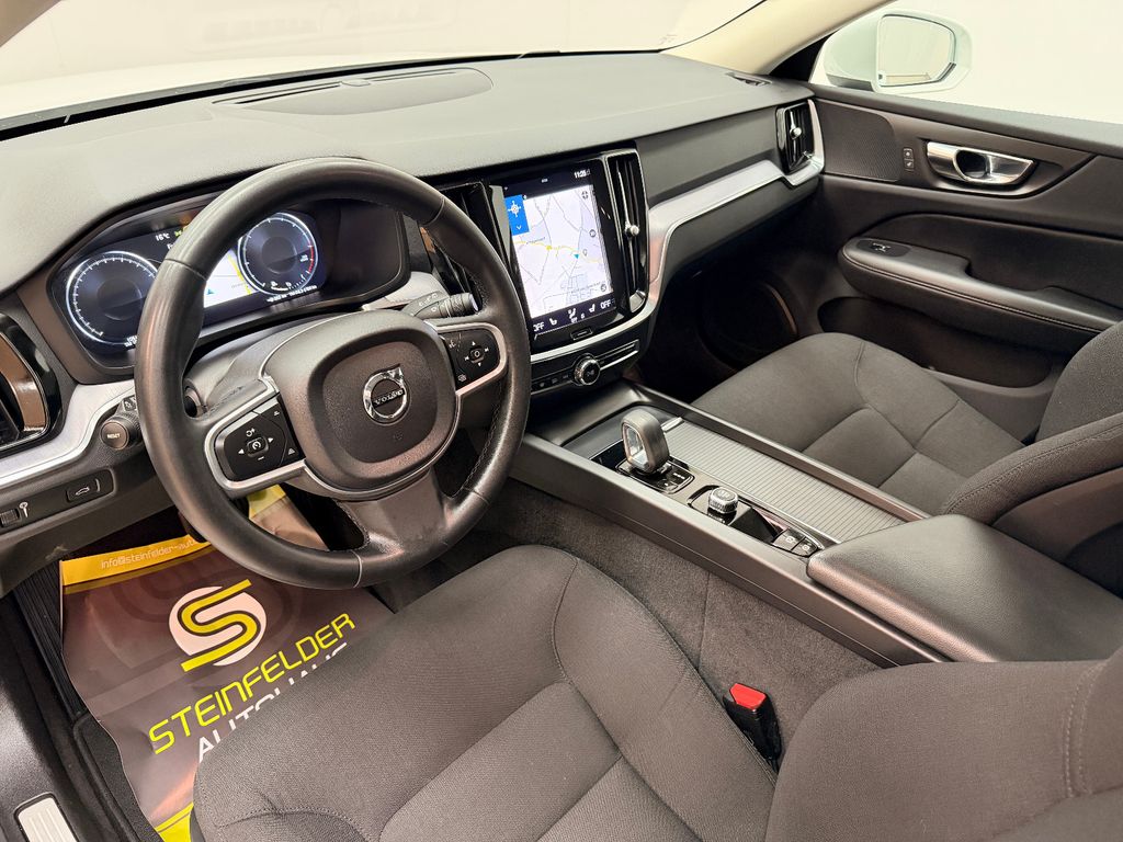 Volvo V60 2021
