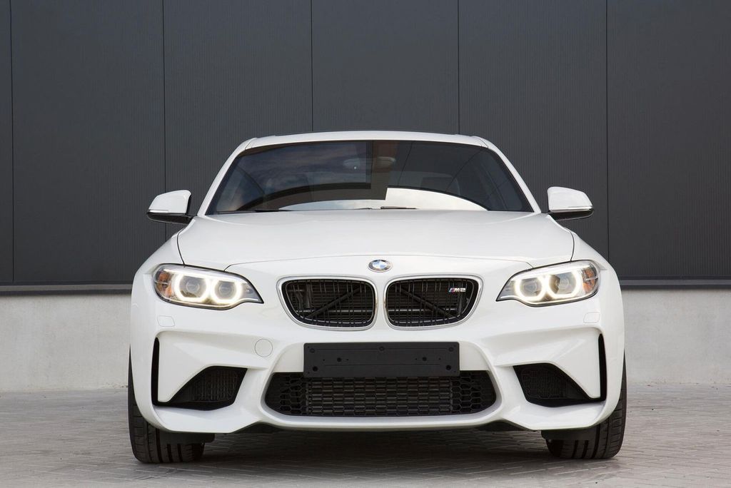 BMW M2 2017