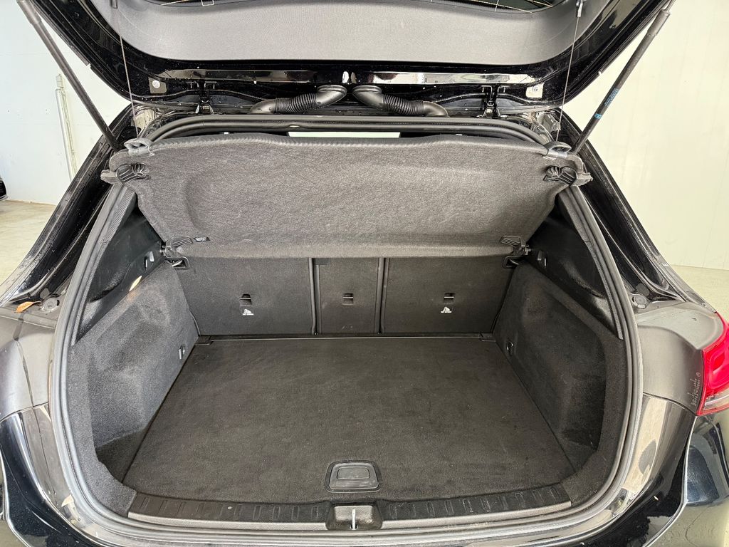 Mercedes-Benz GLA 250 2020