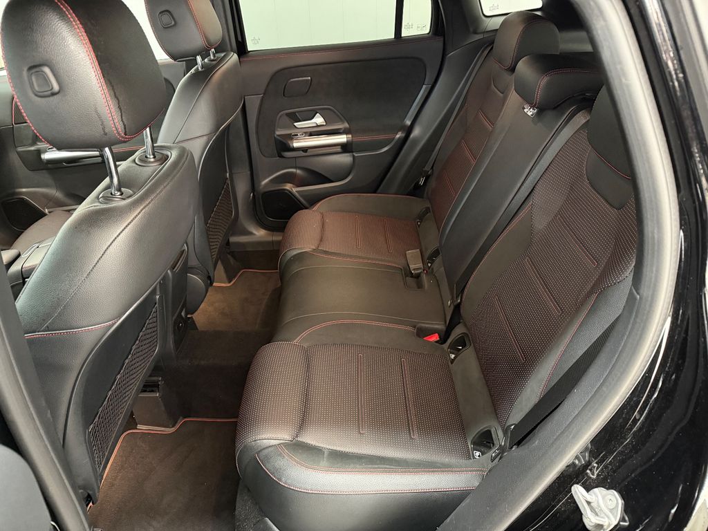 Mercedes-Benz GLA 250 2020