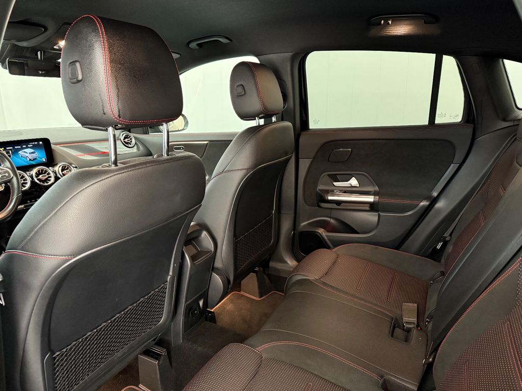 Mercedes-Benz GLA 250 2020