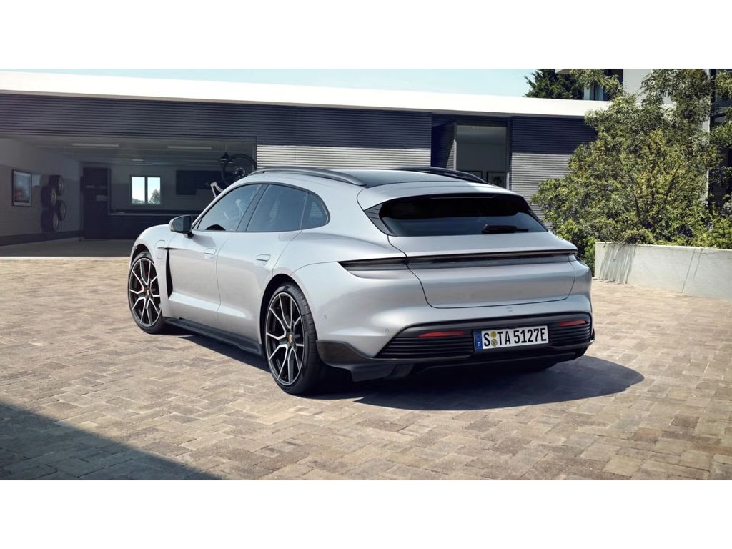 Porsche Taycan 2025