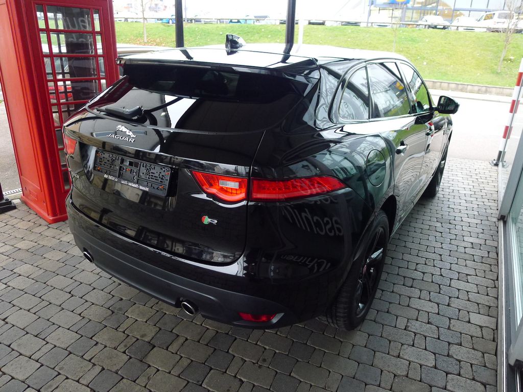 Jaguar F-Pace 2018