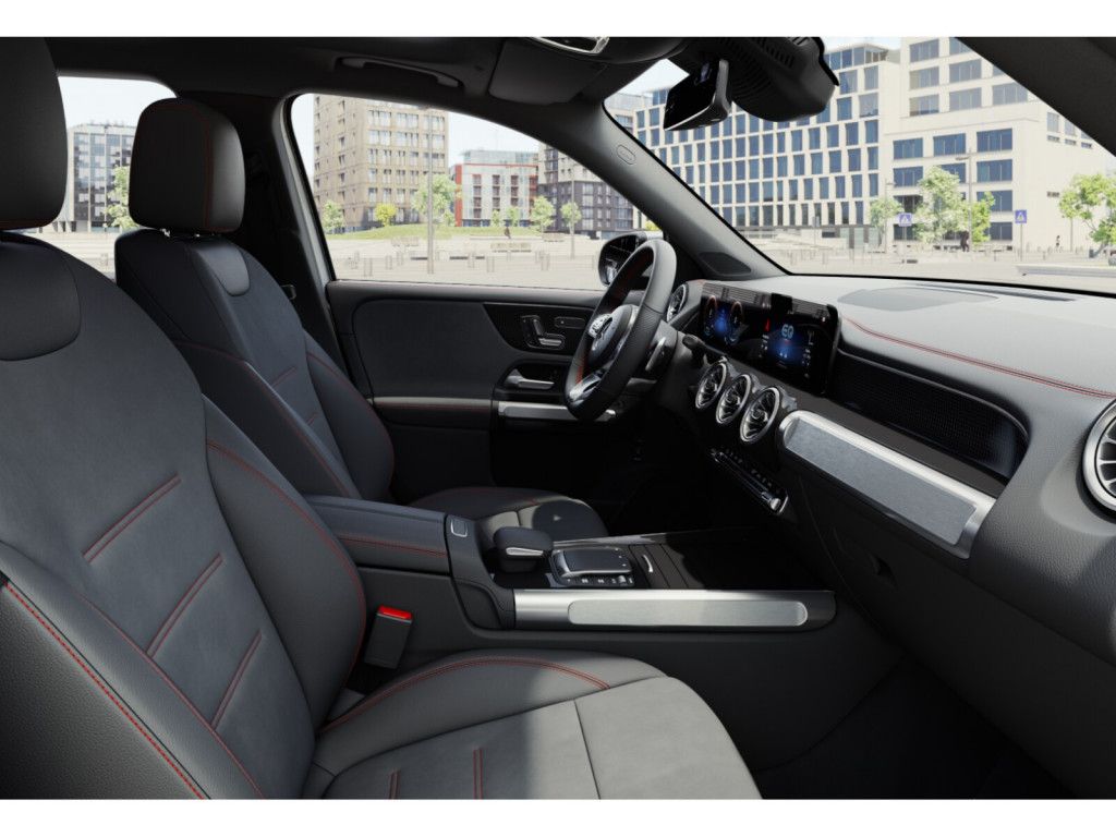 Mercedes-Benz EQB 2021