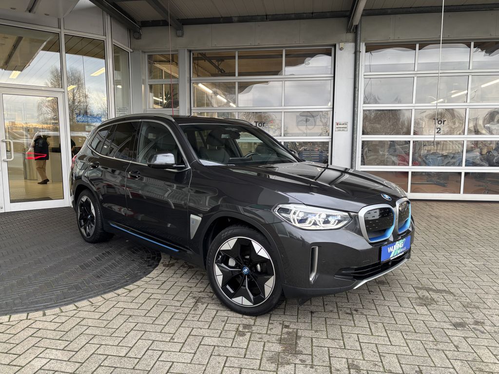 BMW iX3 2021