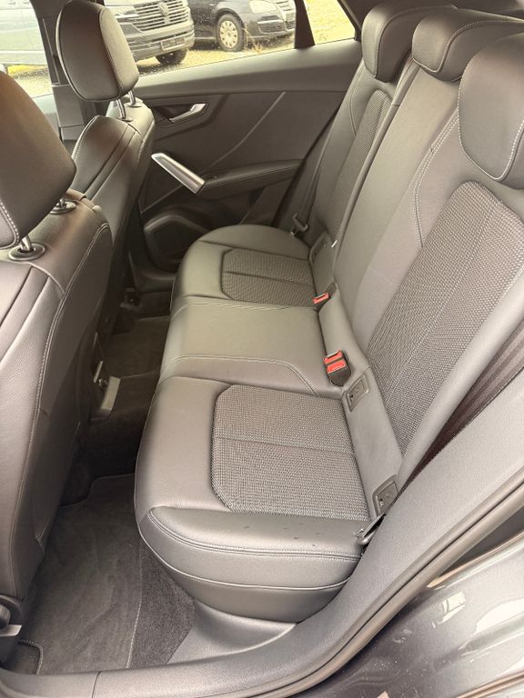 Audi SQ2 2024