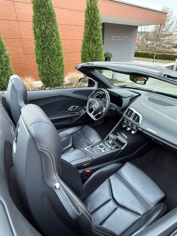 Audi R8 2019