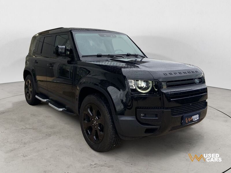 Land Rover Defender 2024