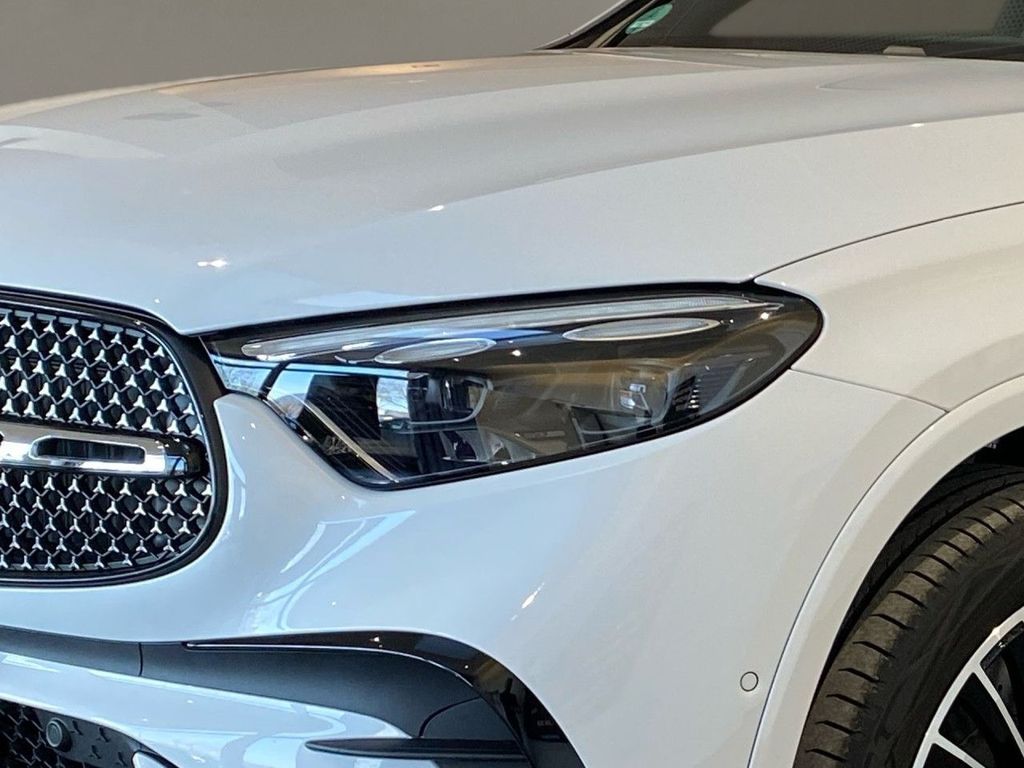 Mercedes-Benz GLC 300 2026