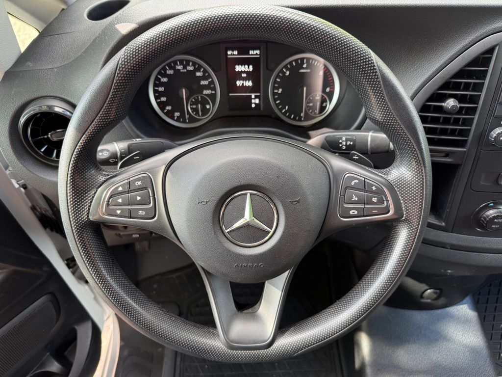 Mercedes-Benz Vito 2021