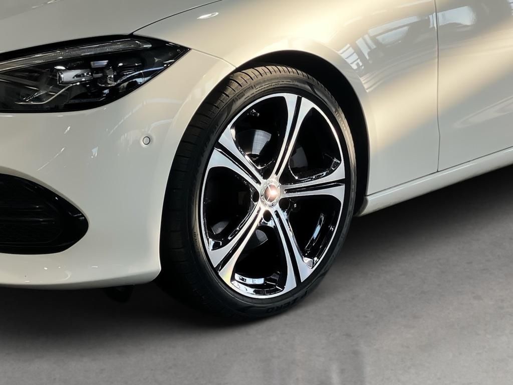 Mercedes-Benz C 220 2025