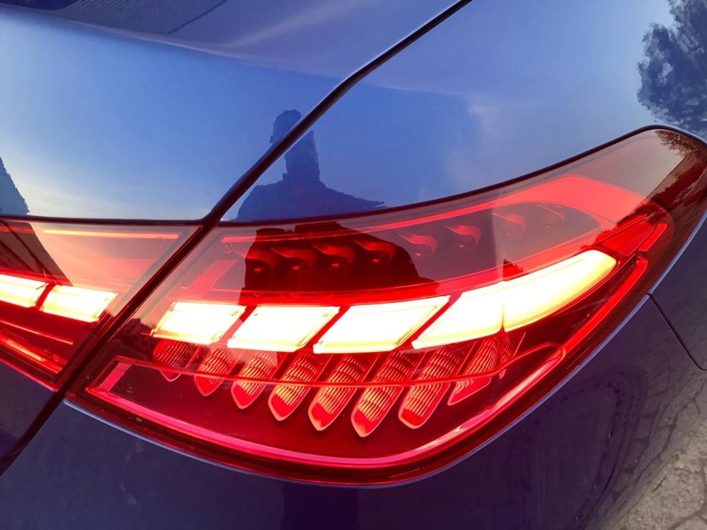 Mercedes-Benz C 300 2024