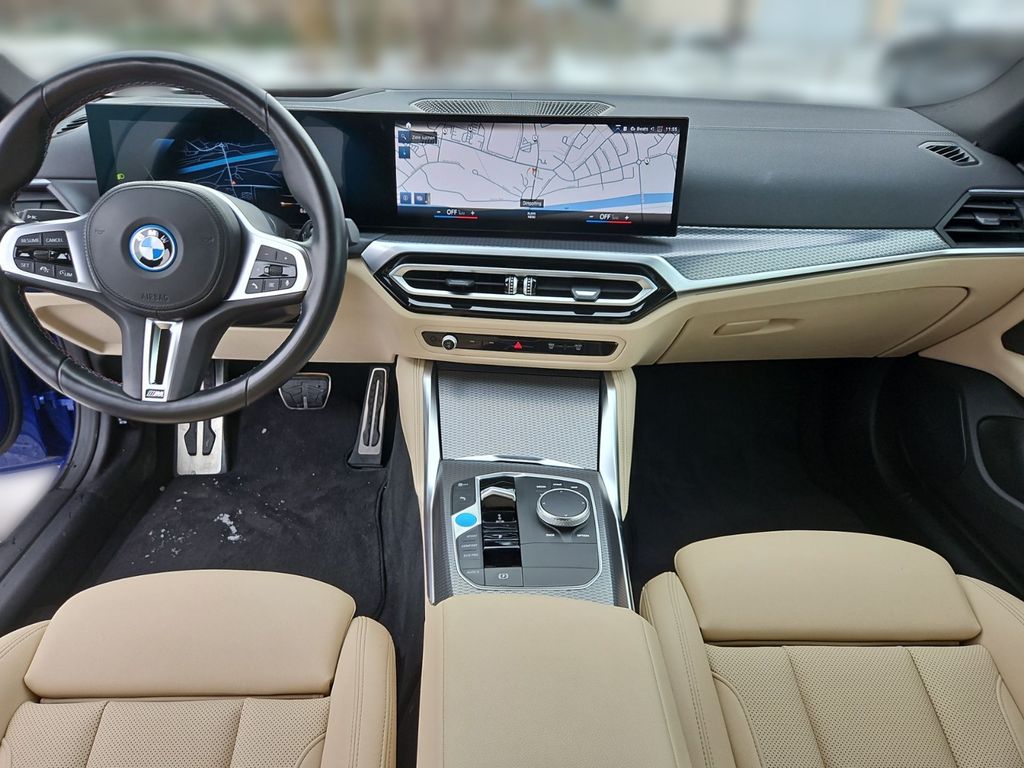 BMW i4 2023