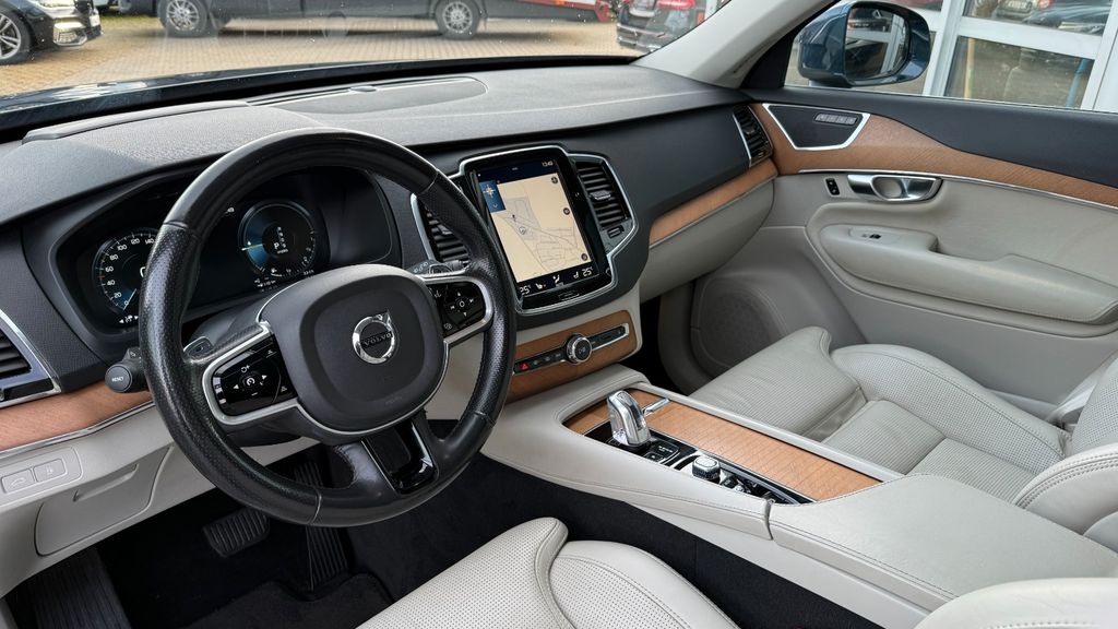 Volvo XC90 2017