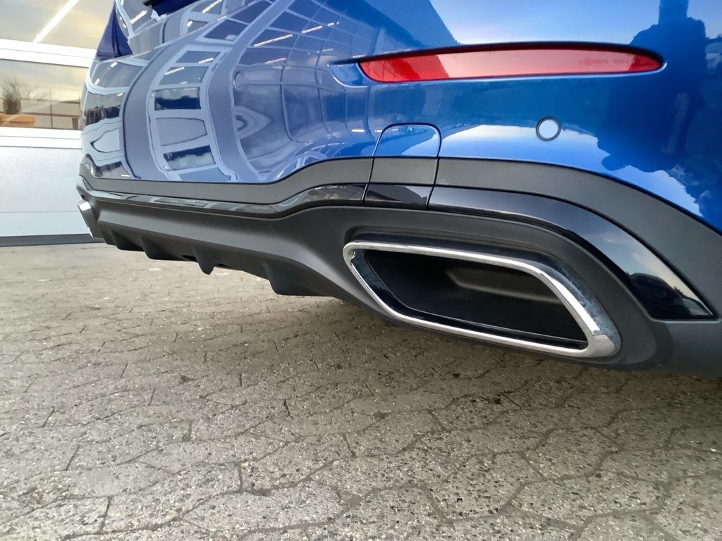 Mercedes-Benz C 300 2024