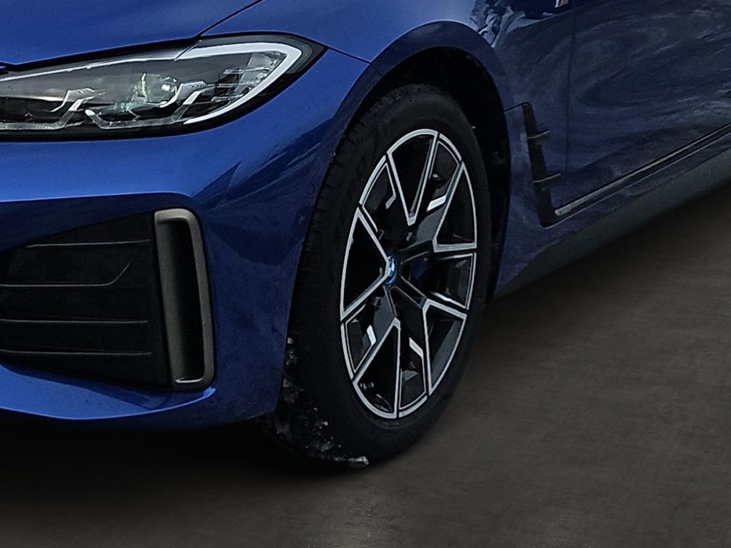 BMW i4 2023