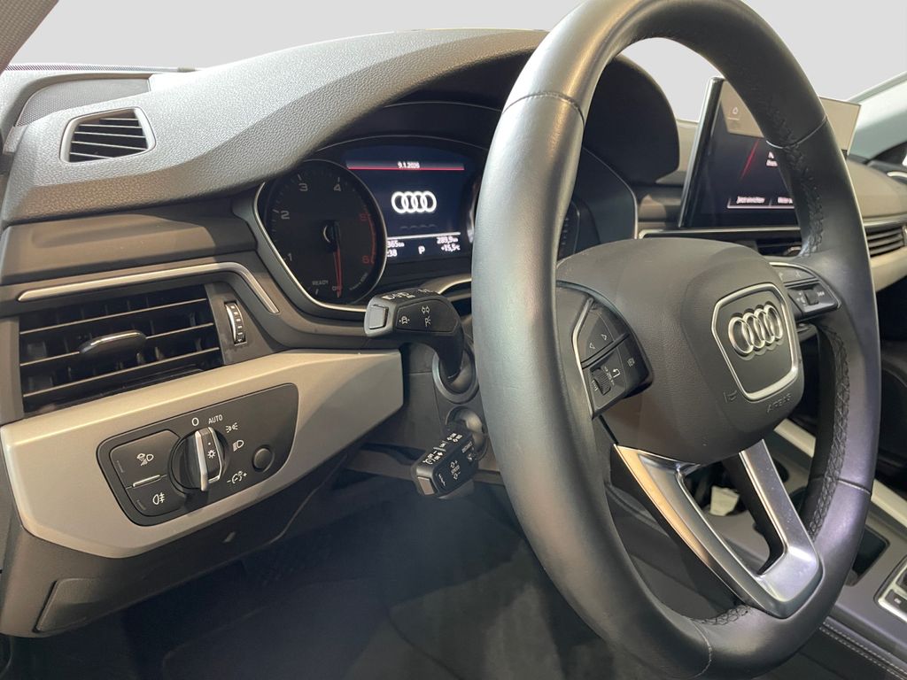 Audi A4 2022