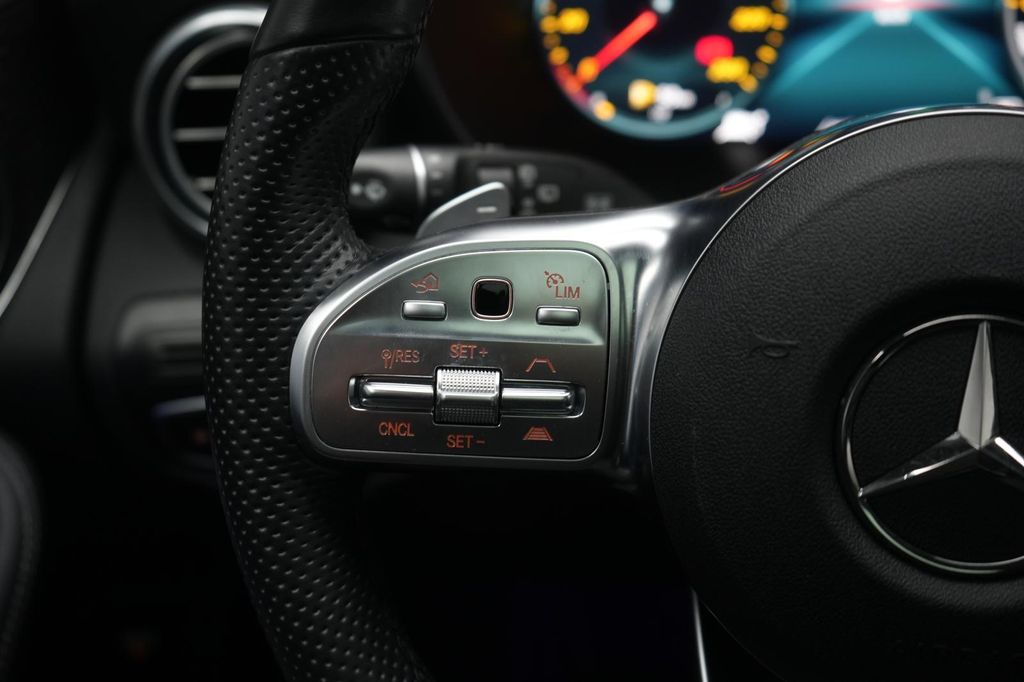 Mercedes-Benz GLC 300 2021