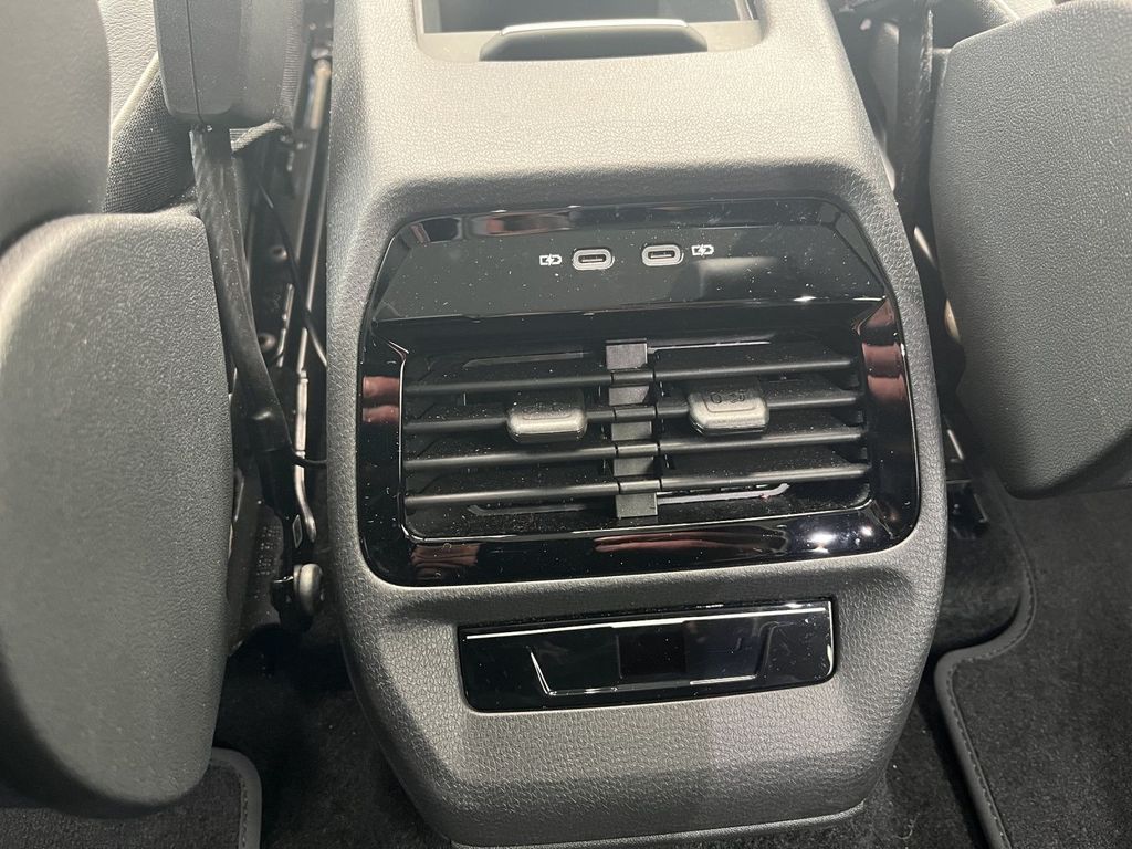 Volkswagen ID.4 2025