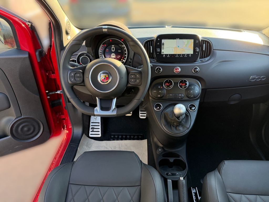 Abarth 595 2023