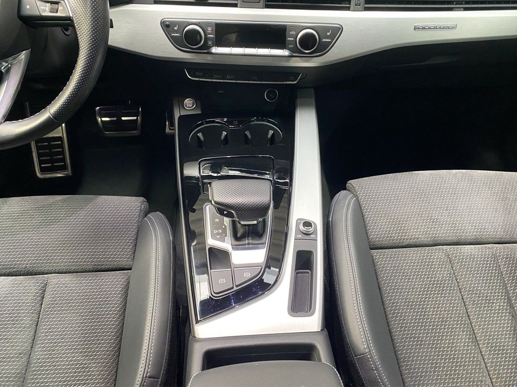 Audi A4 2021