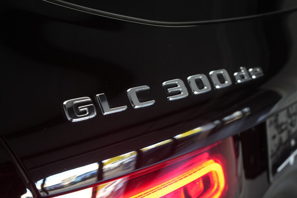 Mercedes-Benz GLC 300 2021