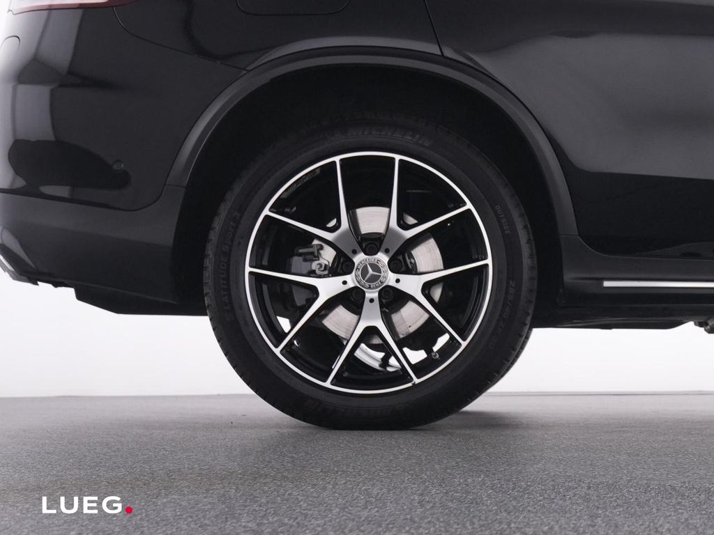 Mercedes-Benz GLC 300 2021