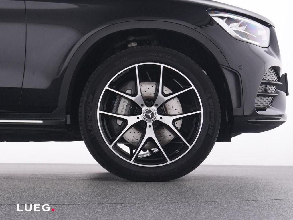 Mercedes-Benz GLC 300 2021