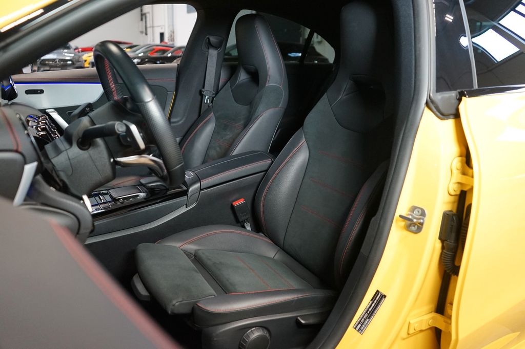 Mercedes-Benz CLA 200 2023