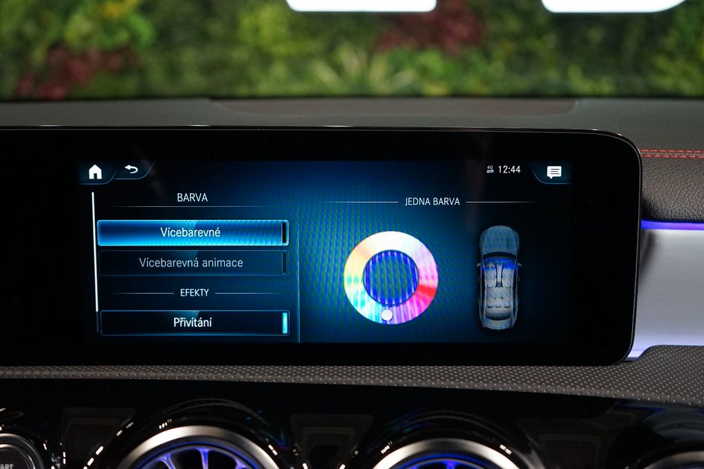 Mercedes-Benz CLA 200 2023