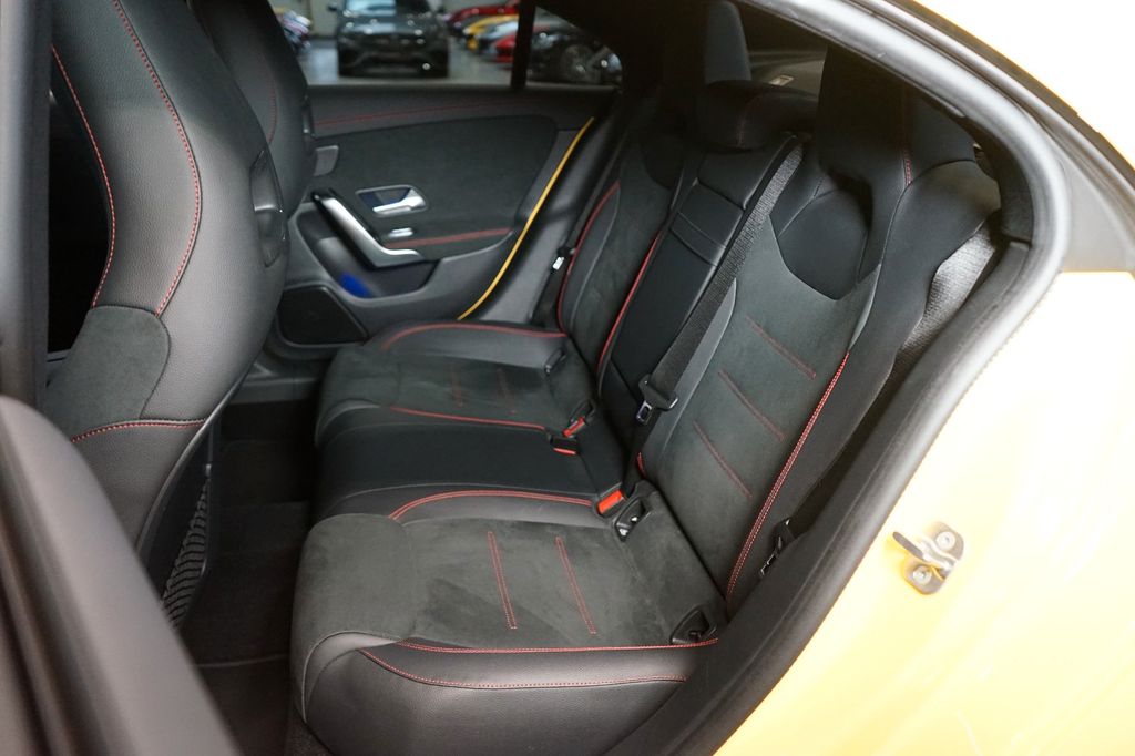 Mercedes-Benz CLA 200 2023