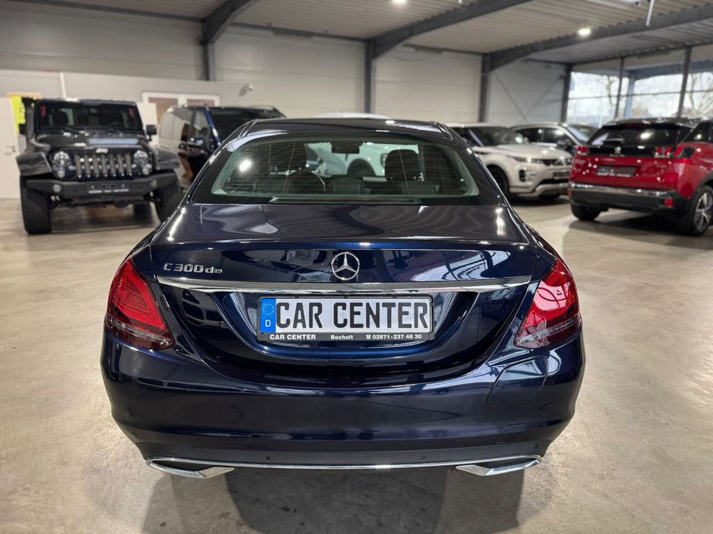 Mercedes-Benz C 300 2020