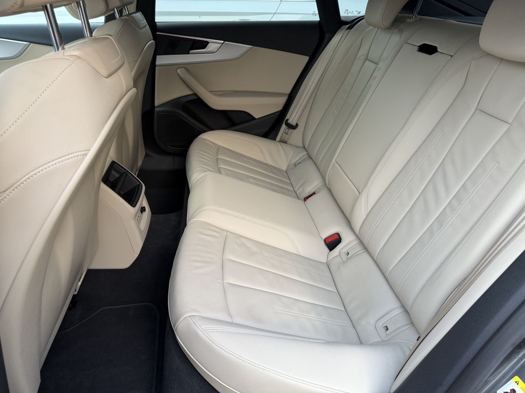 Audi A5 2022