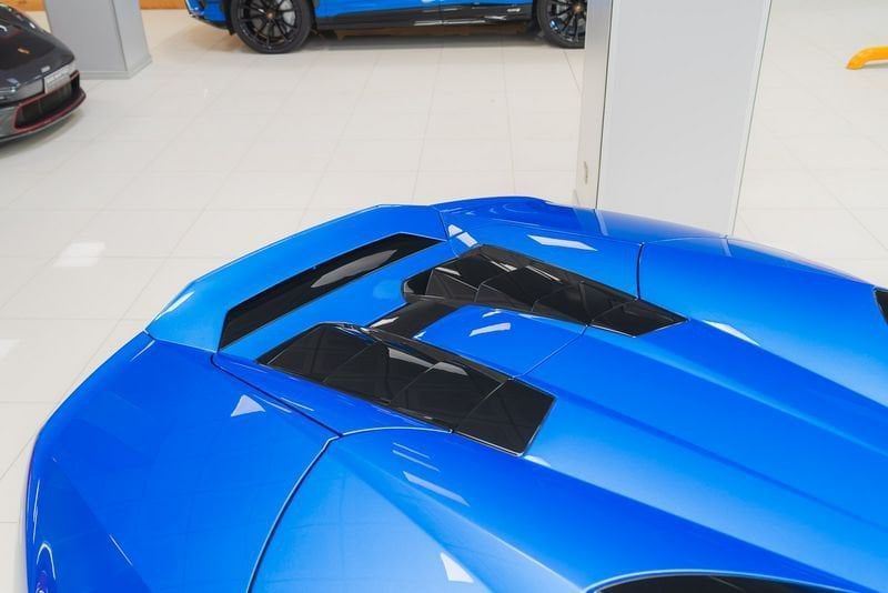 Lamborghini Huracán 2023