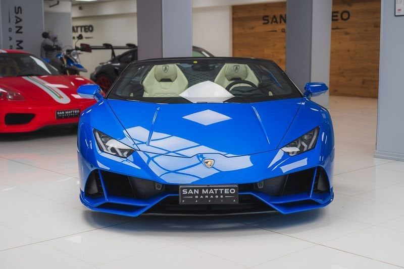 Lamborghini Huracán 2023