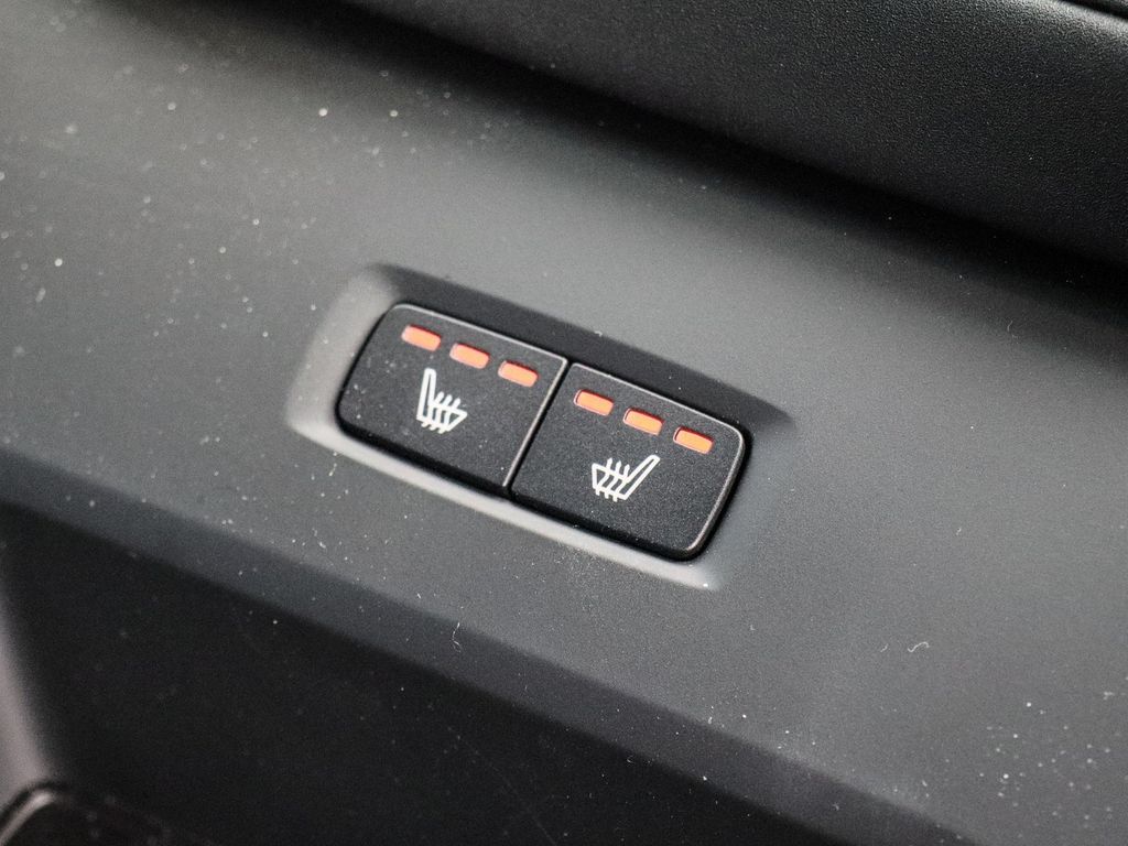 Volvo XC60 2025