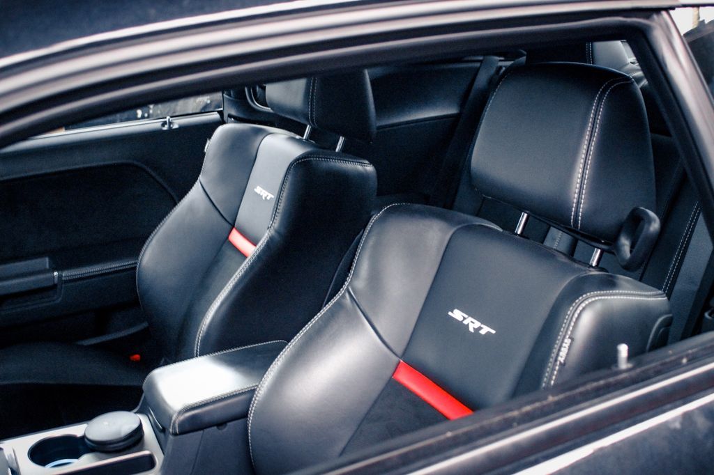 Dodge Challenger 2014