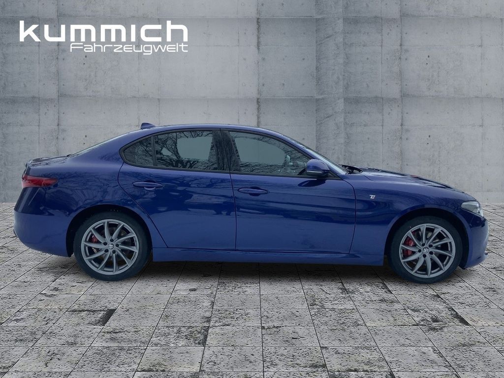 Alfa Romeo Giulia 2022