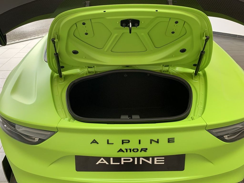 Alpine A110 2025