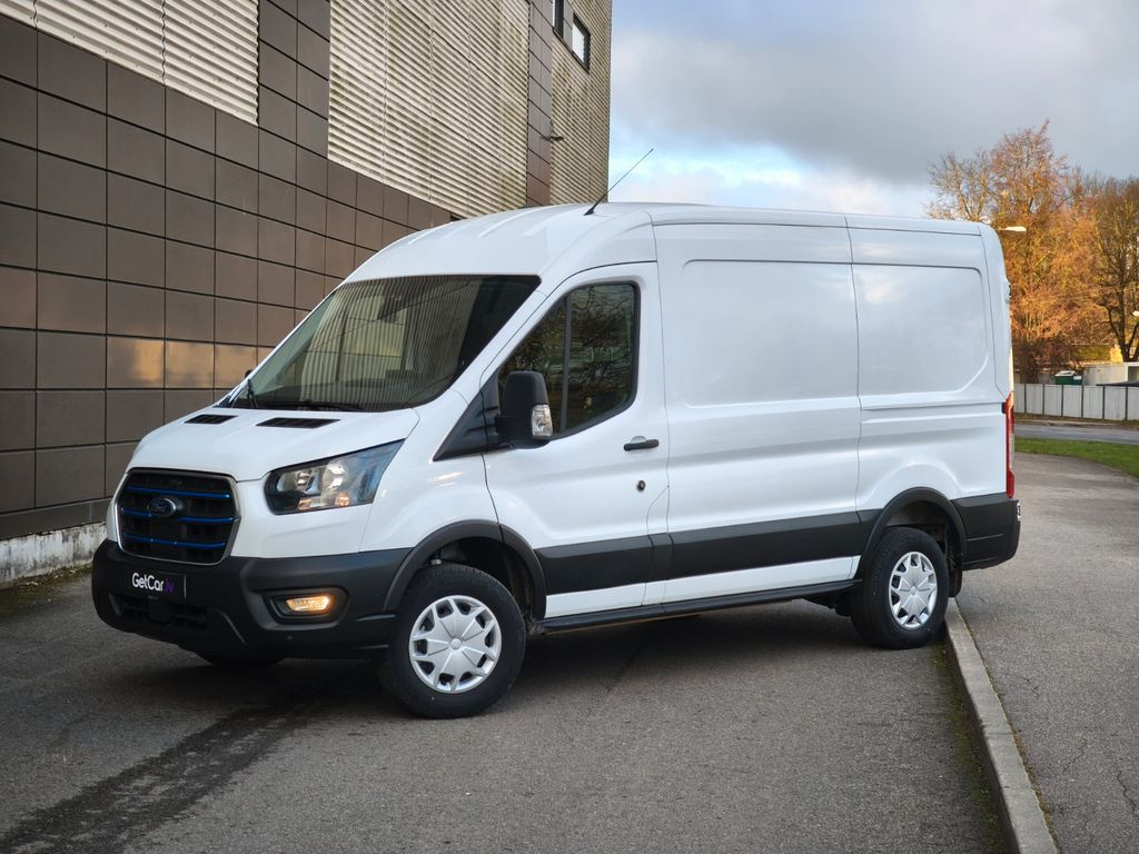 Ford Transit 2022