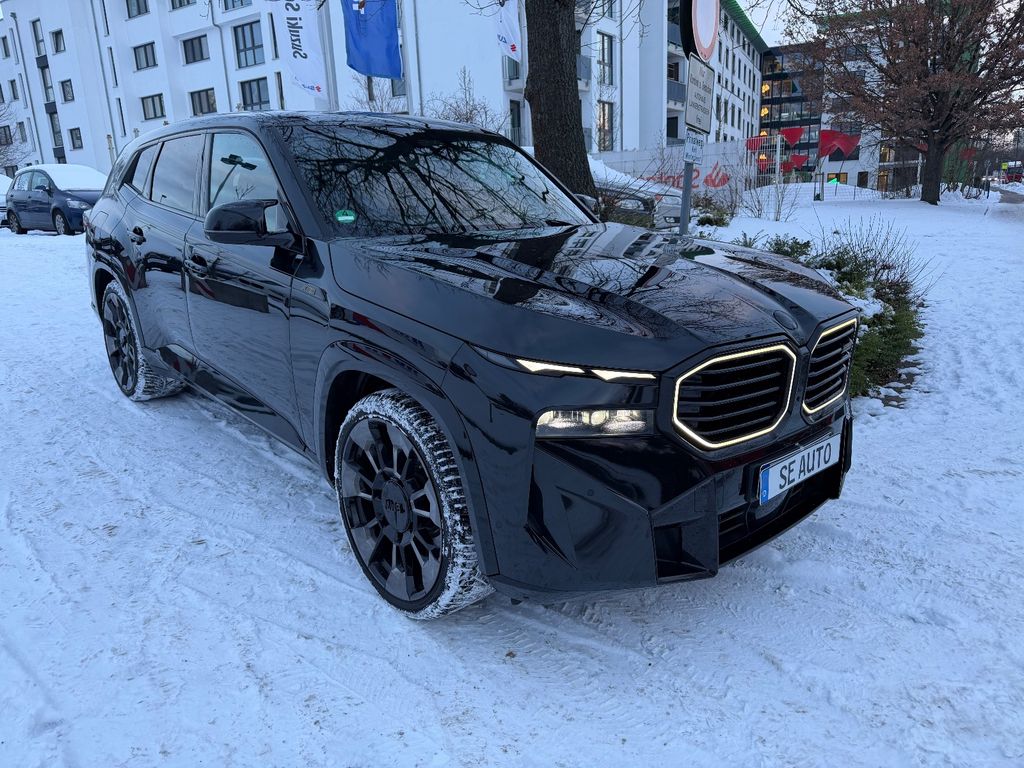 BMW XM 2023