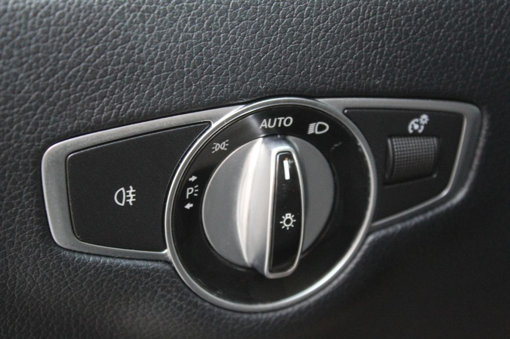 Mercedes-Benz E 300 2019