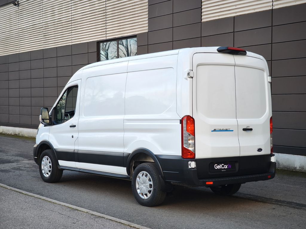 Ford Transit 2022