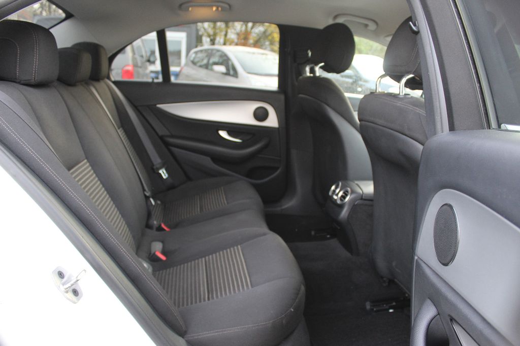 Mercedes-Benz E 300 2019