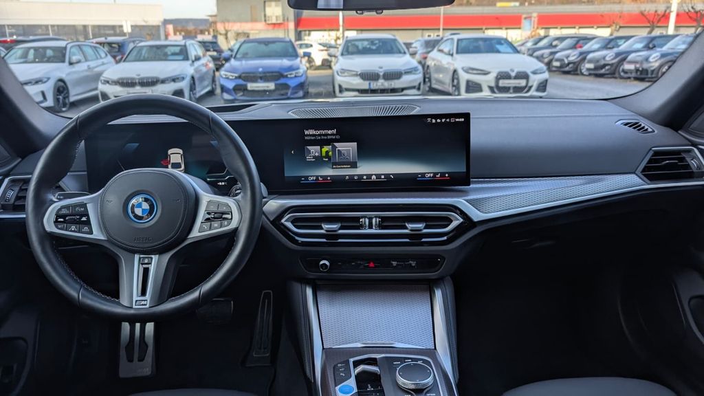 BMW i4 2024