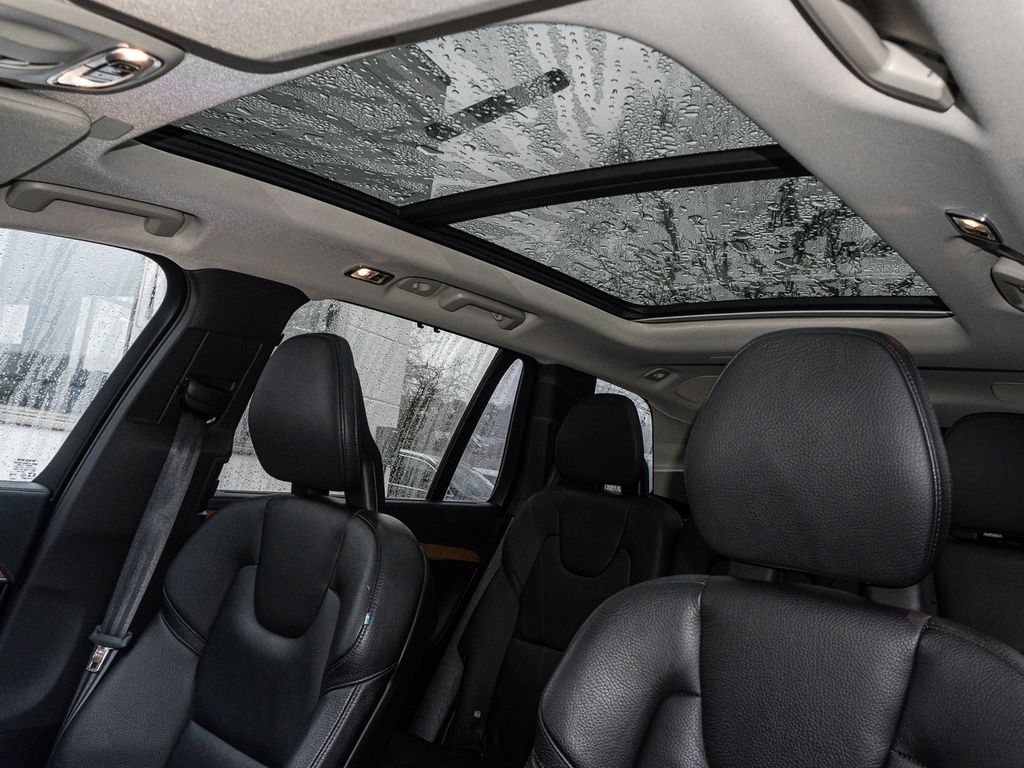 Volvo XC90 2021