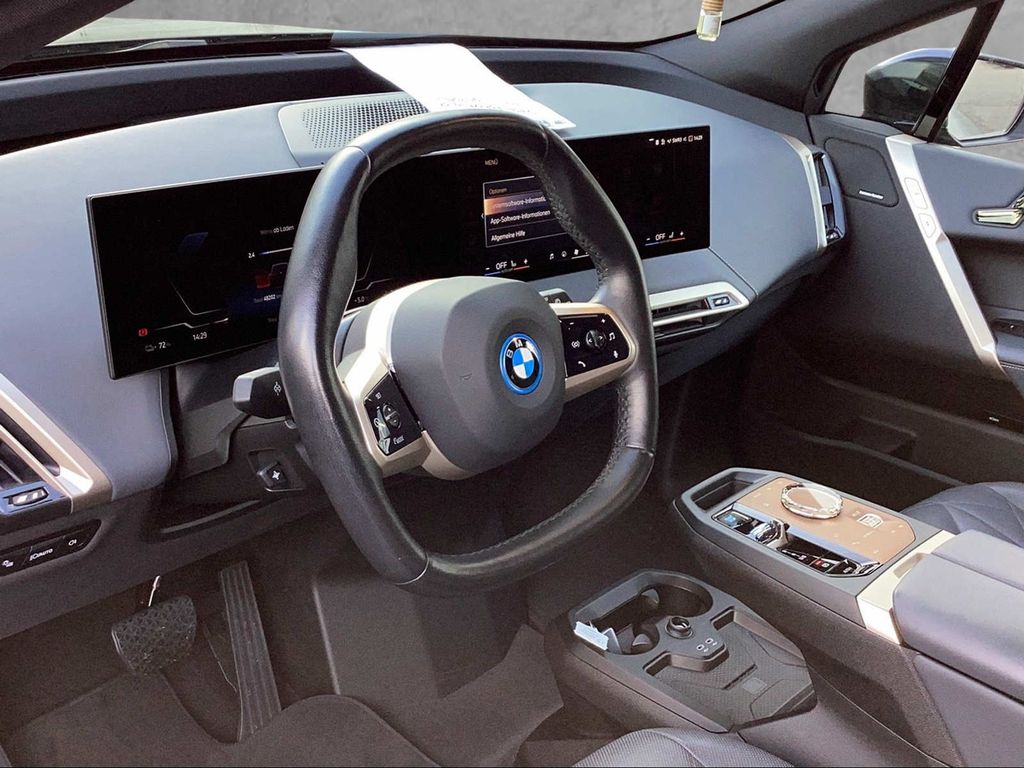 BMW iX 2023