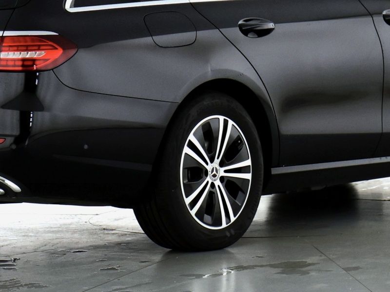 Mercedes-Benz E 220 2022
